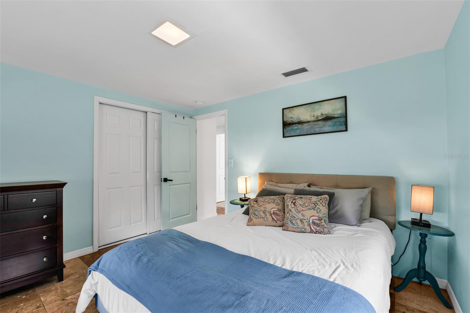 1664 LAKEVIEW PL — photo 28