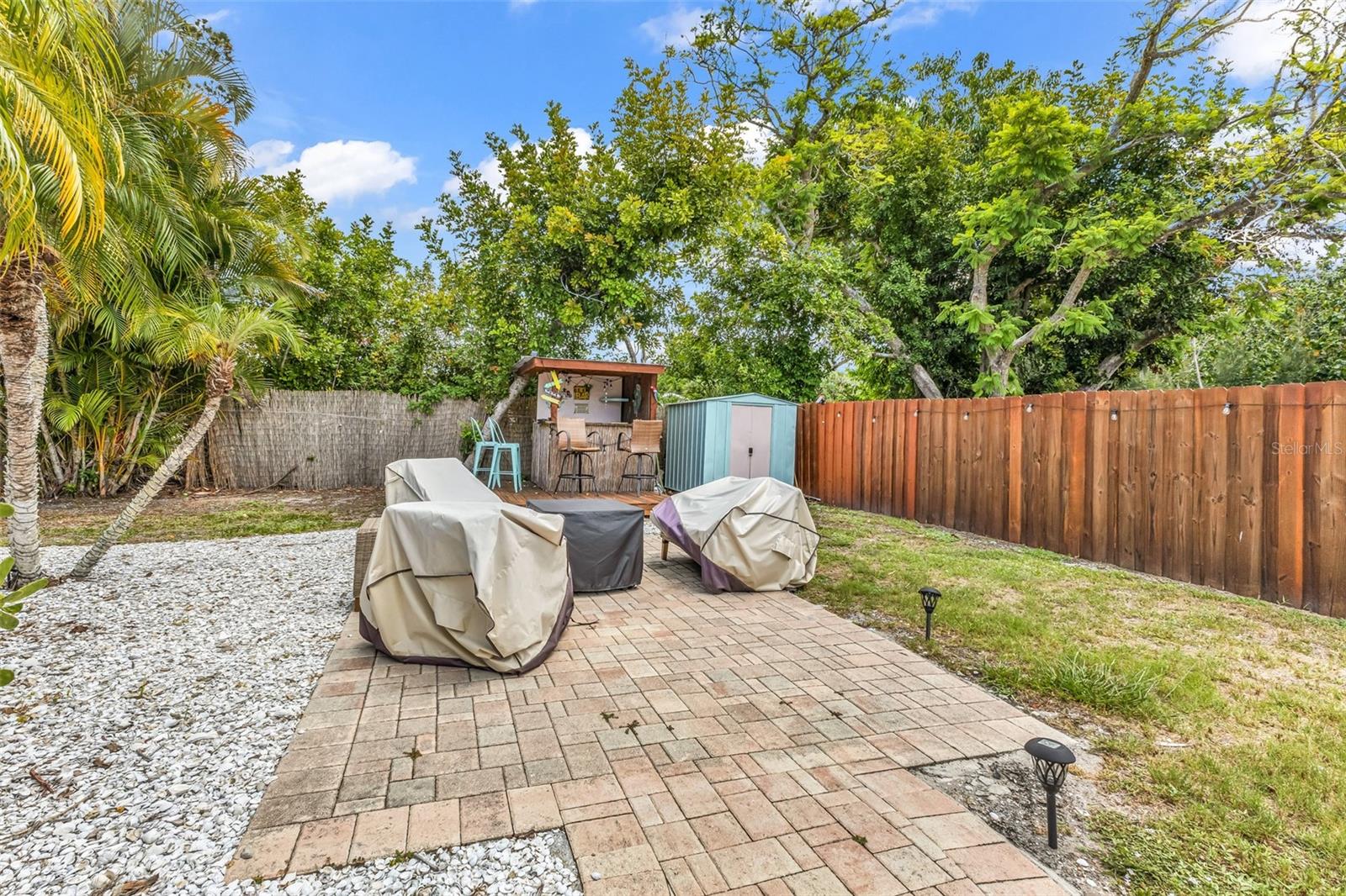 1664 LAKEVIEW PL — photo 48