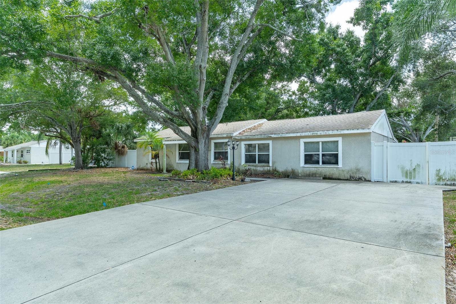 4416 W ANITA BLVD — photo 2