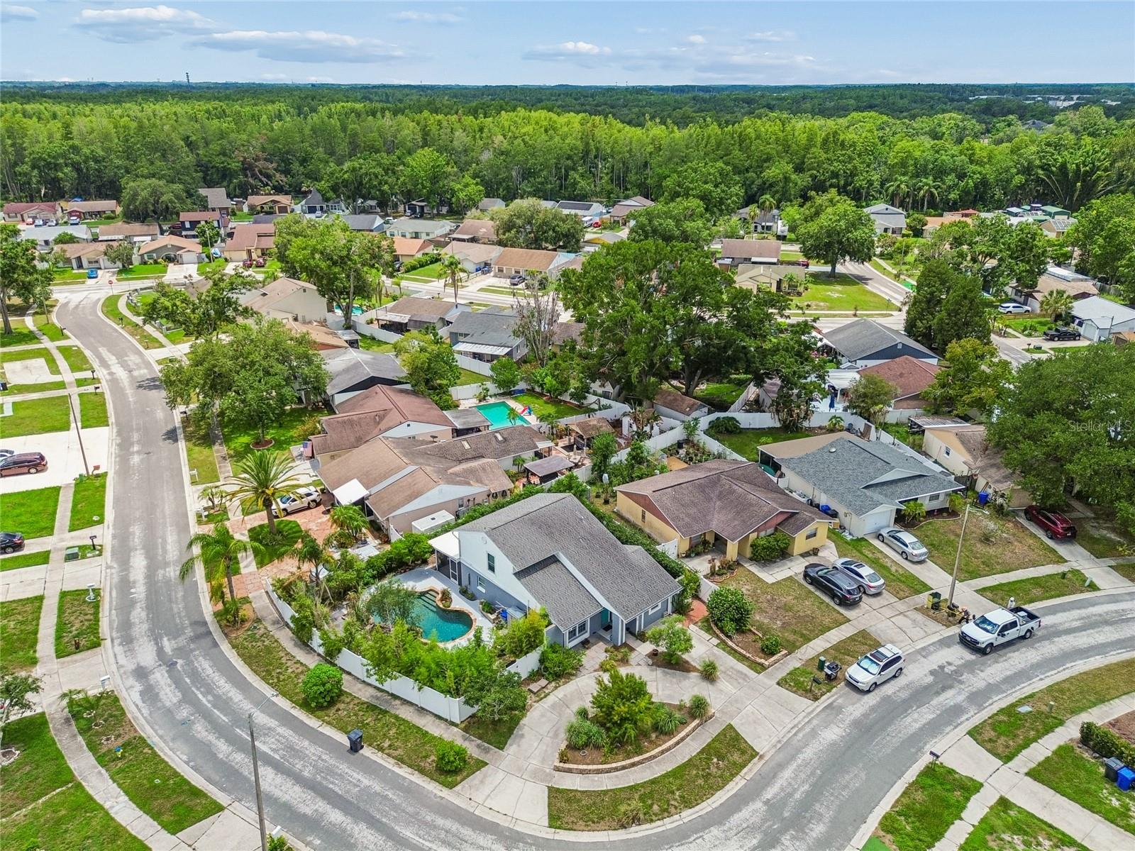 16018 SADDLESTRING DR — photo 47