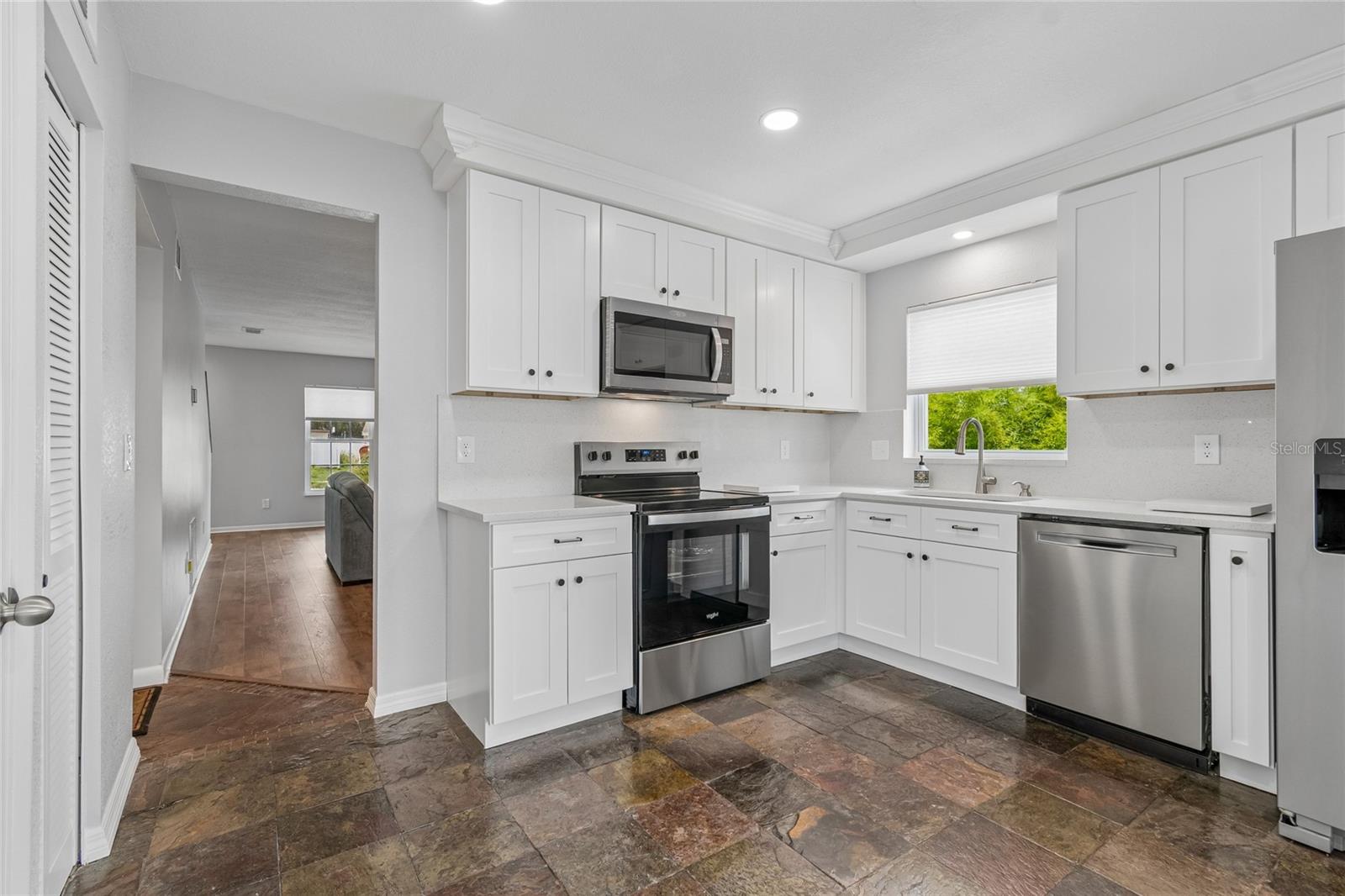16018 SADDLESTRING DR — photo 19