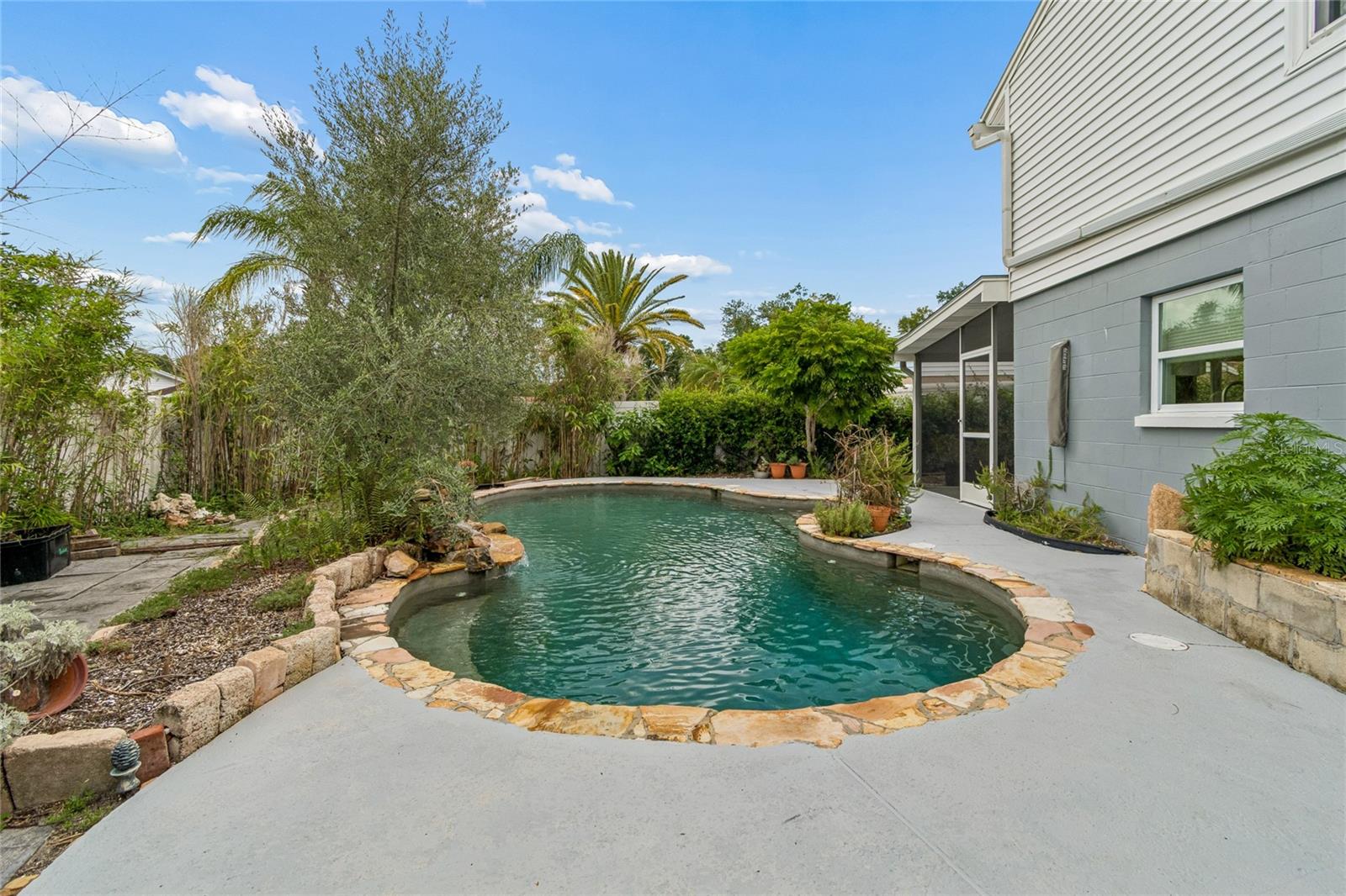 16018 SADDLESTRING DR — photo 12