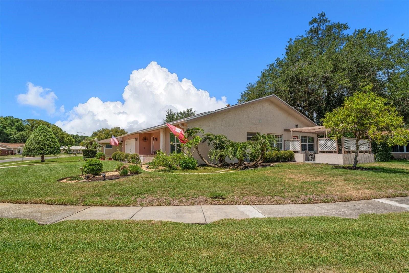 2211 PORTSIDE PSGE — photo 40