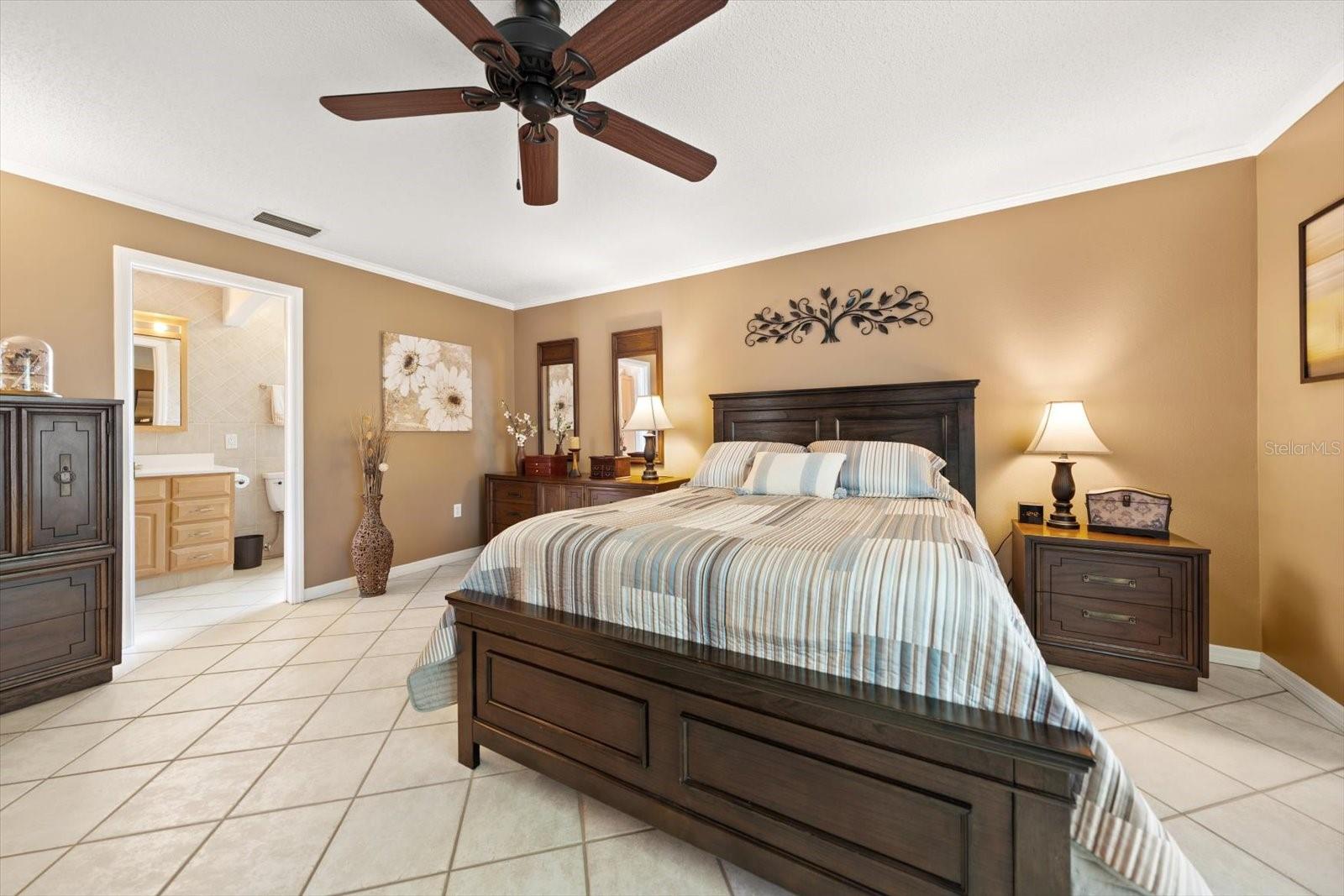 2211 PORTSIDE PSGE — photo 34