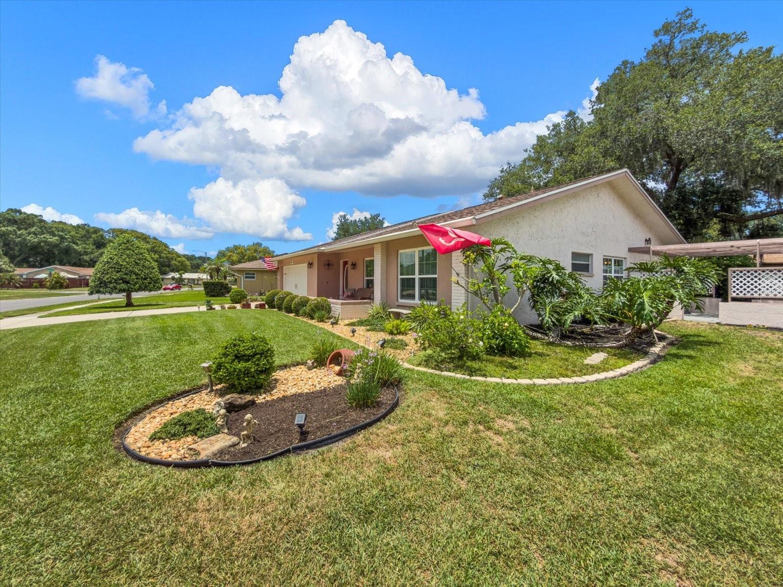 2211 PORTSIDE PSGE — photo 8