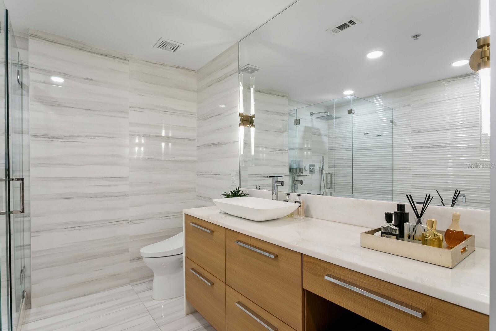 777 N ASHLEY DR #806 — photo 26