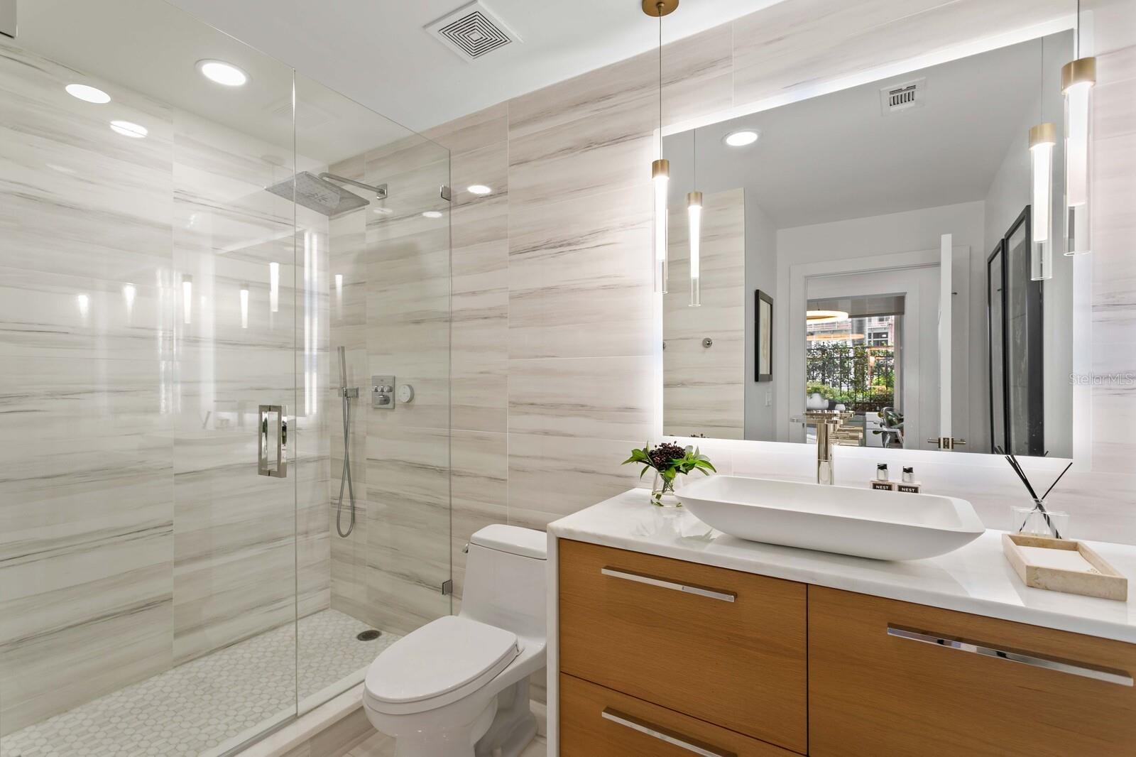 777 N ASHLEY DR #806 — photo 20