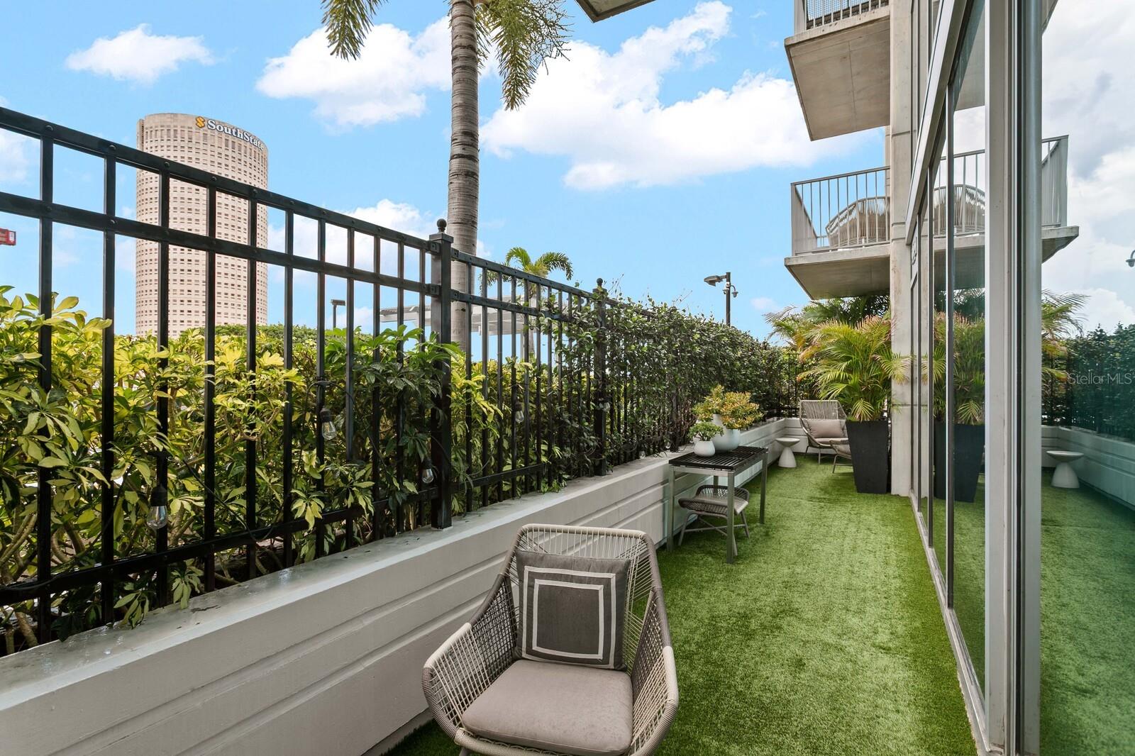777 N ASHLEY DR #806 — photo 31