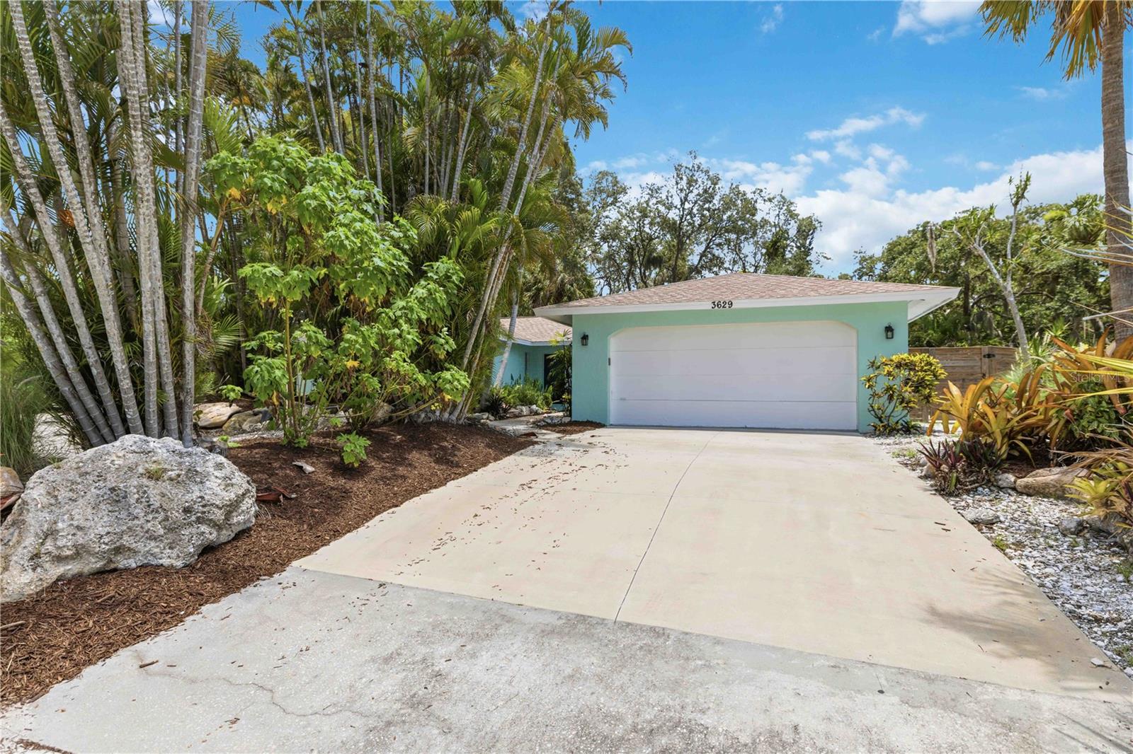 3629 EGERTON CIR — photo 3
