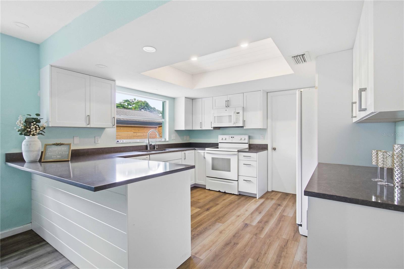 3629 EGERTON CIR — photo 12