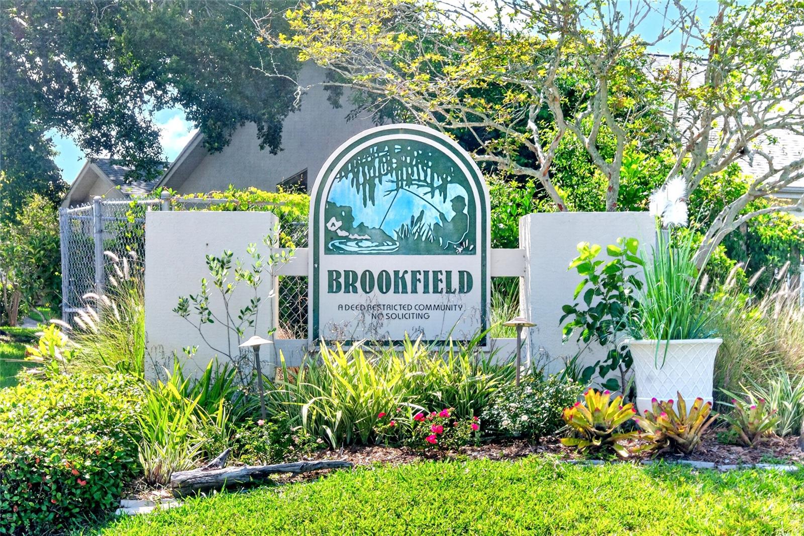2524 W BROOK LN — photo 47
