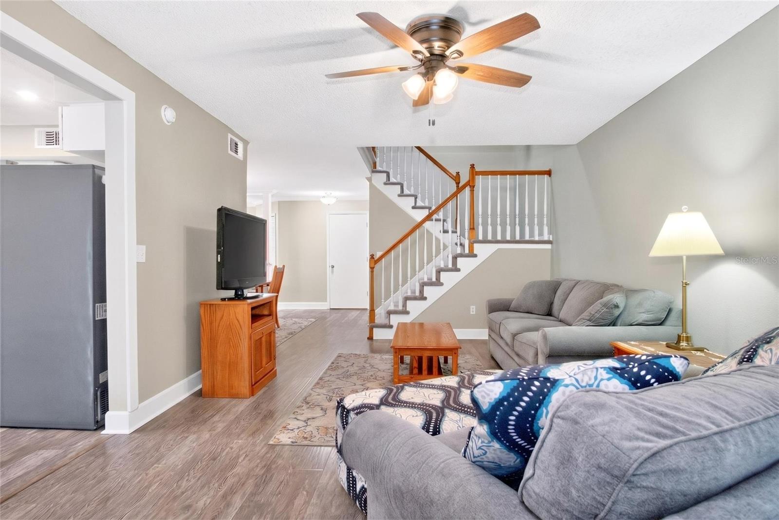 2524 W BROOK LN — photo 13