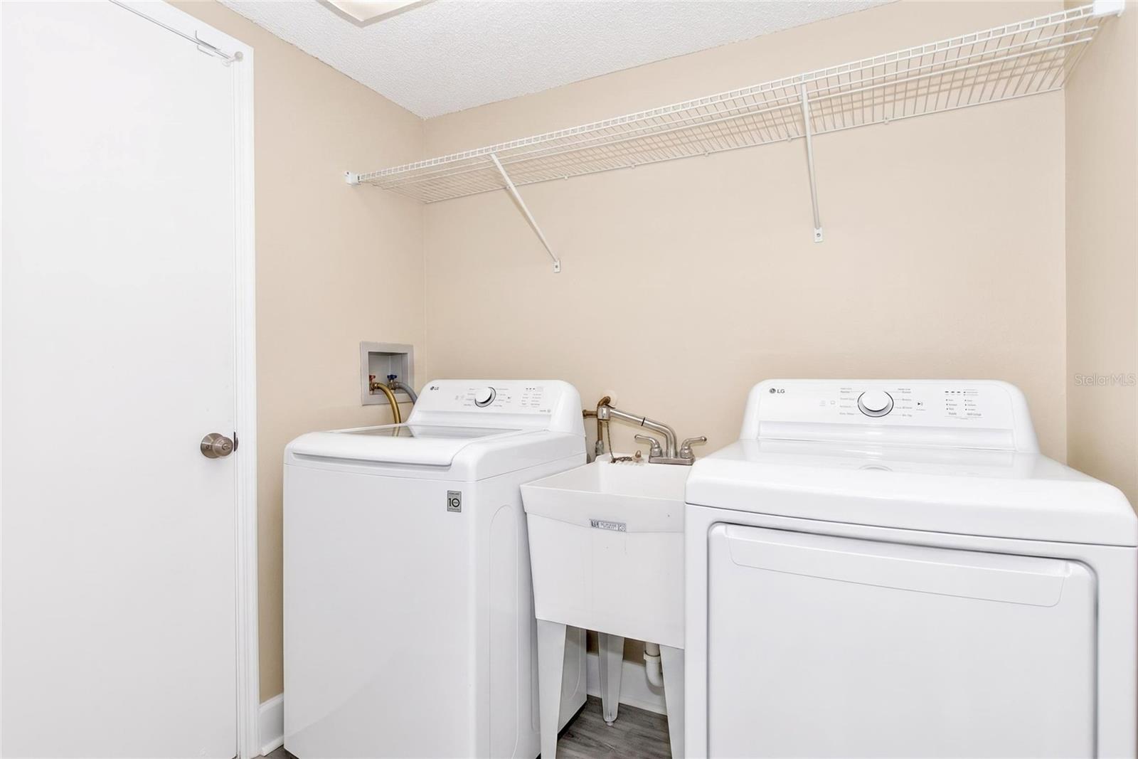 2524 W BROOK LN — photo 21