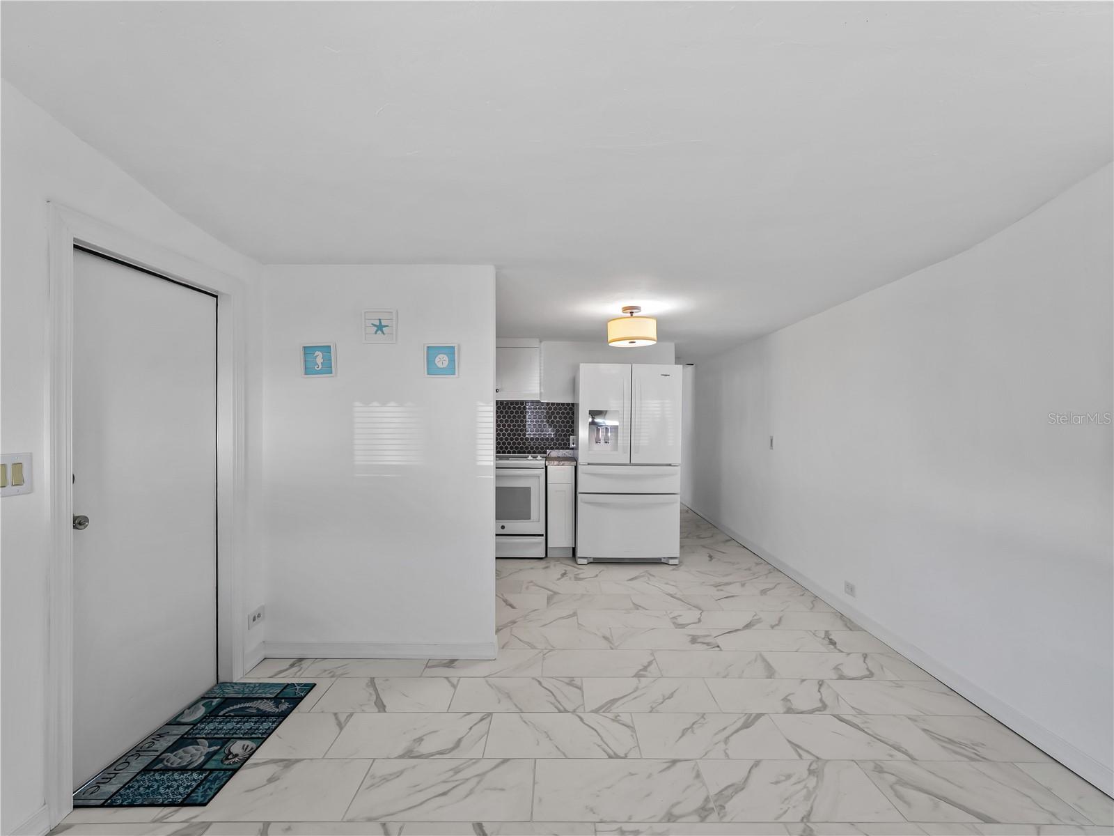 110 VERONA ST N — photo 13