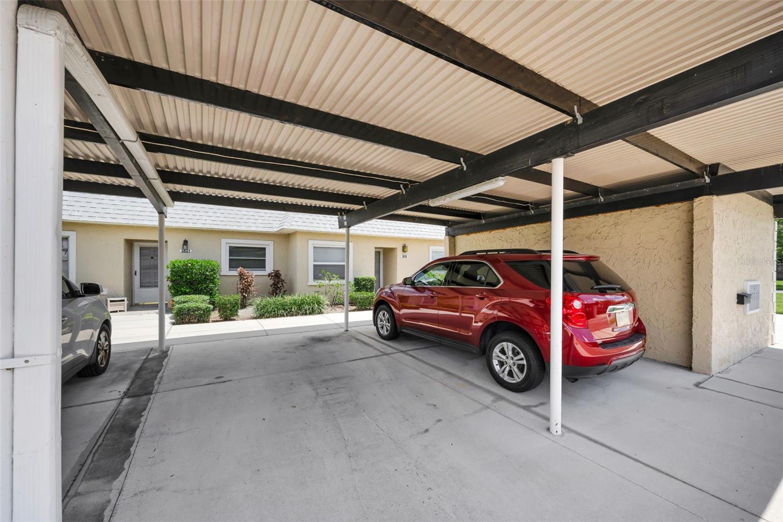 3819 TEESIDE DR — photo 37