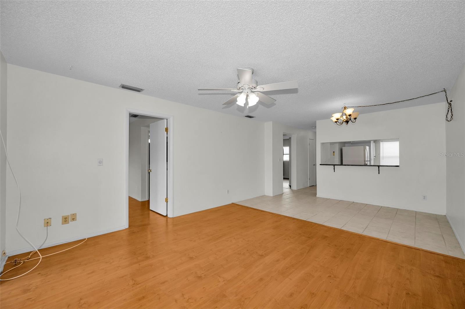 3819 TEESIDE DR — photo 4