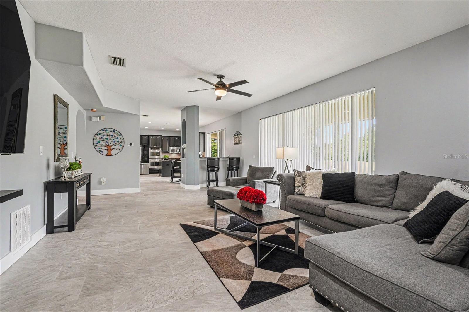 12915 CARLINGTON LN — photo 9
