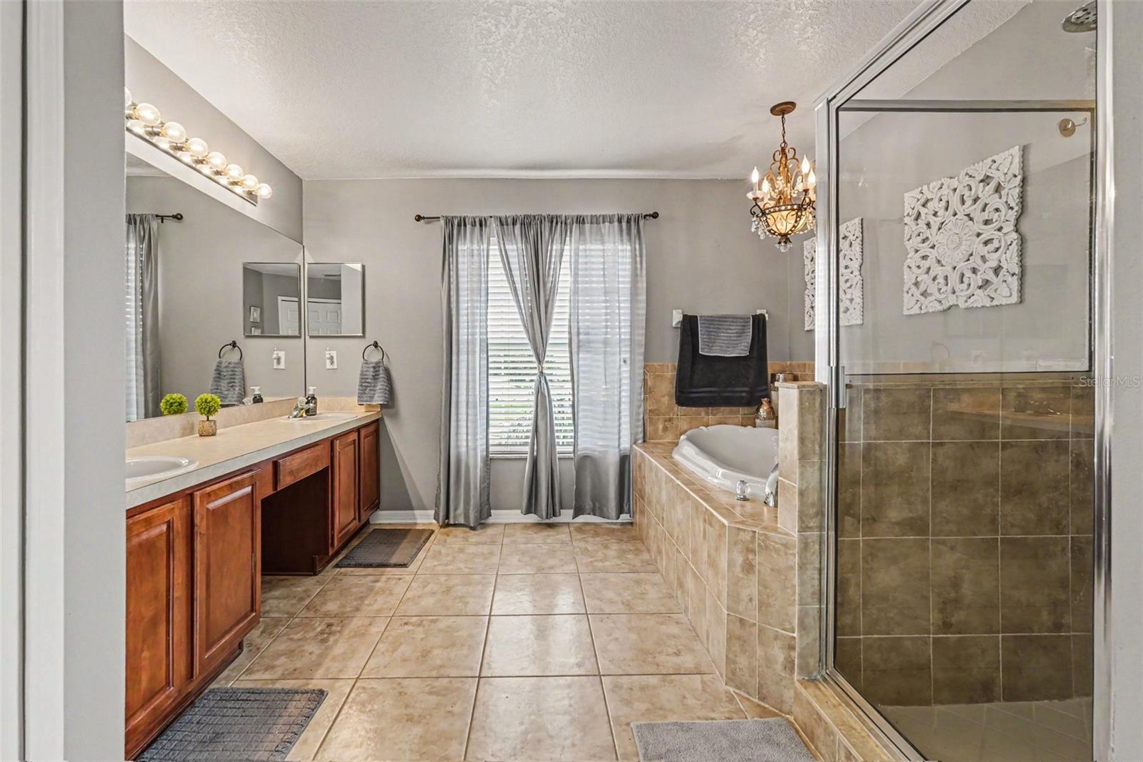 12915 CARLINGTON LN — photo 16