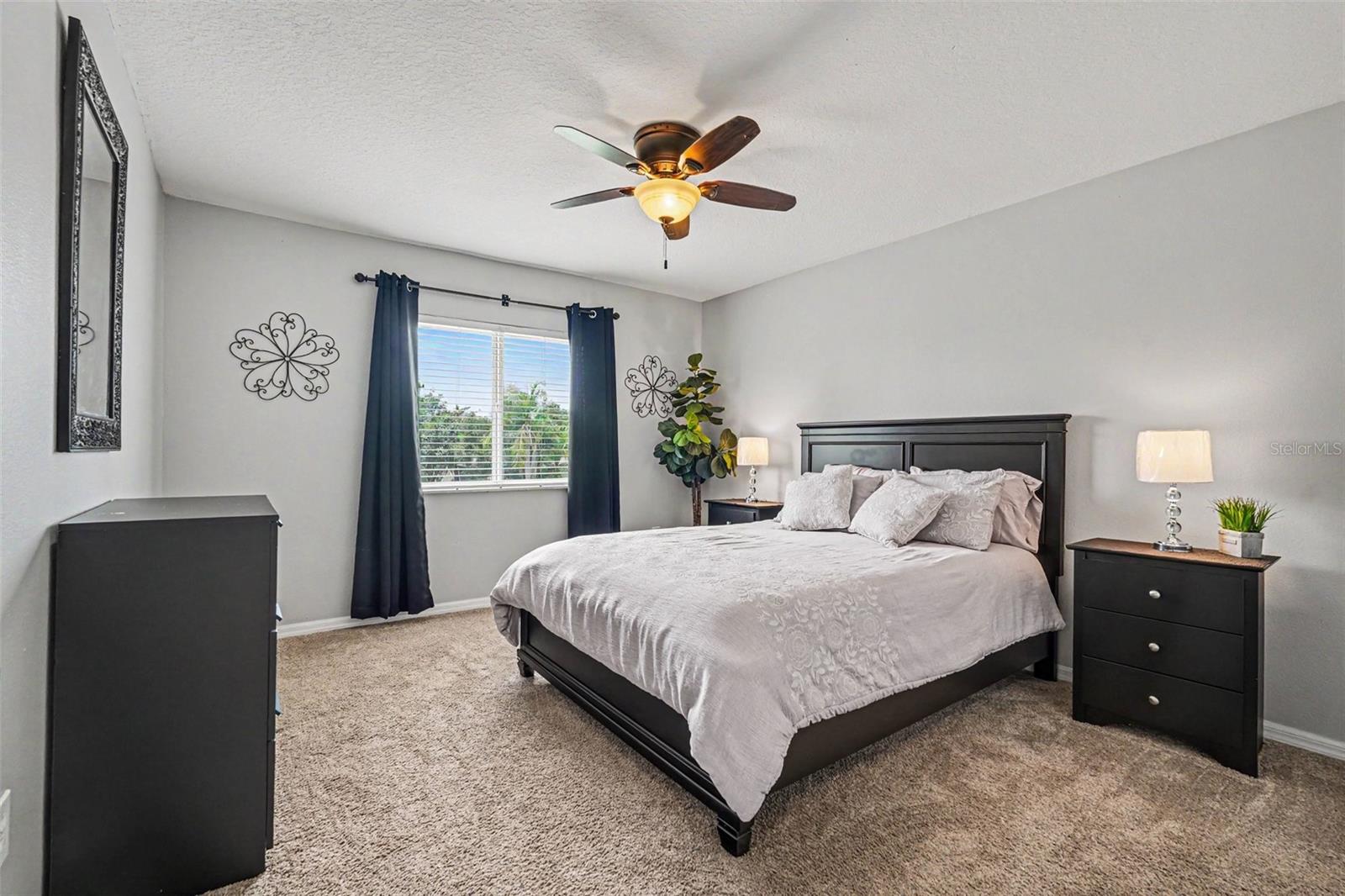 12915 CARLINGTON LN — photo 17