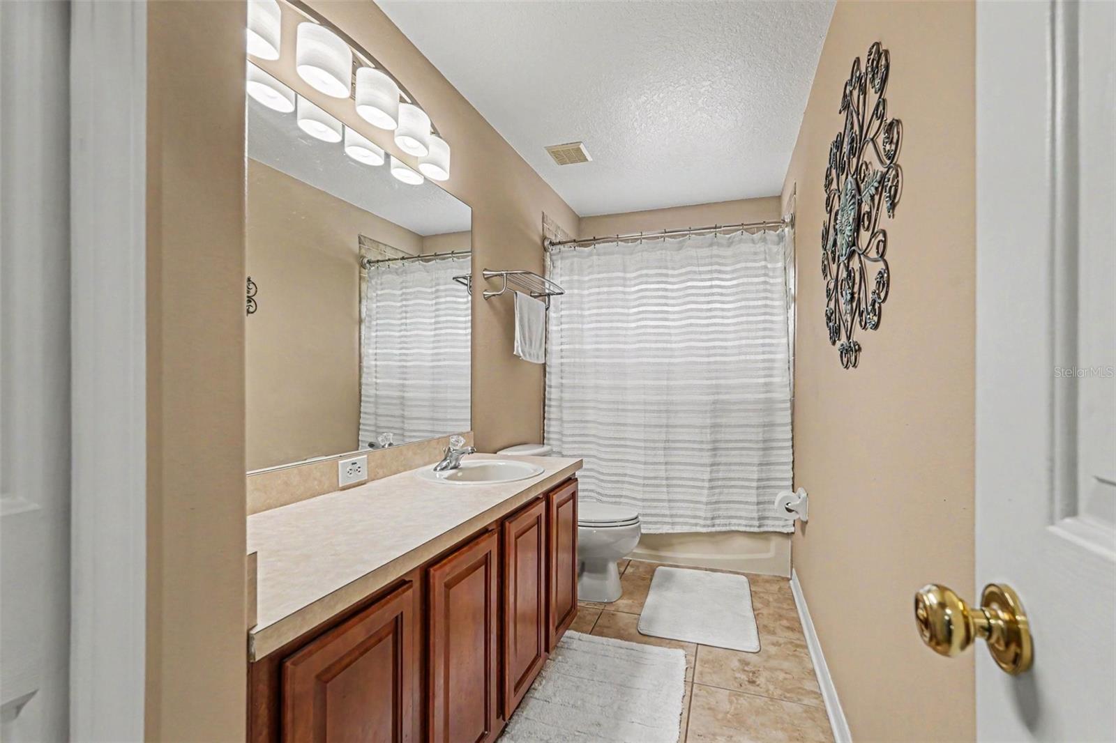 12915 CARLINGTON LN — photo 18