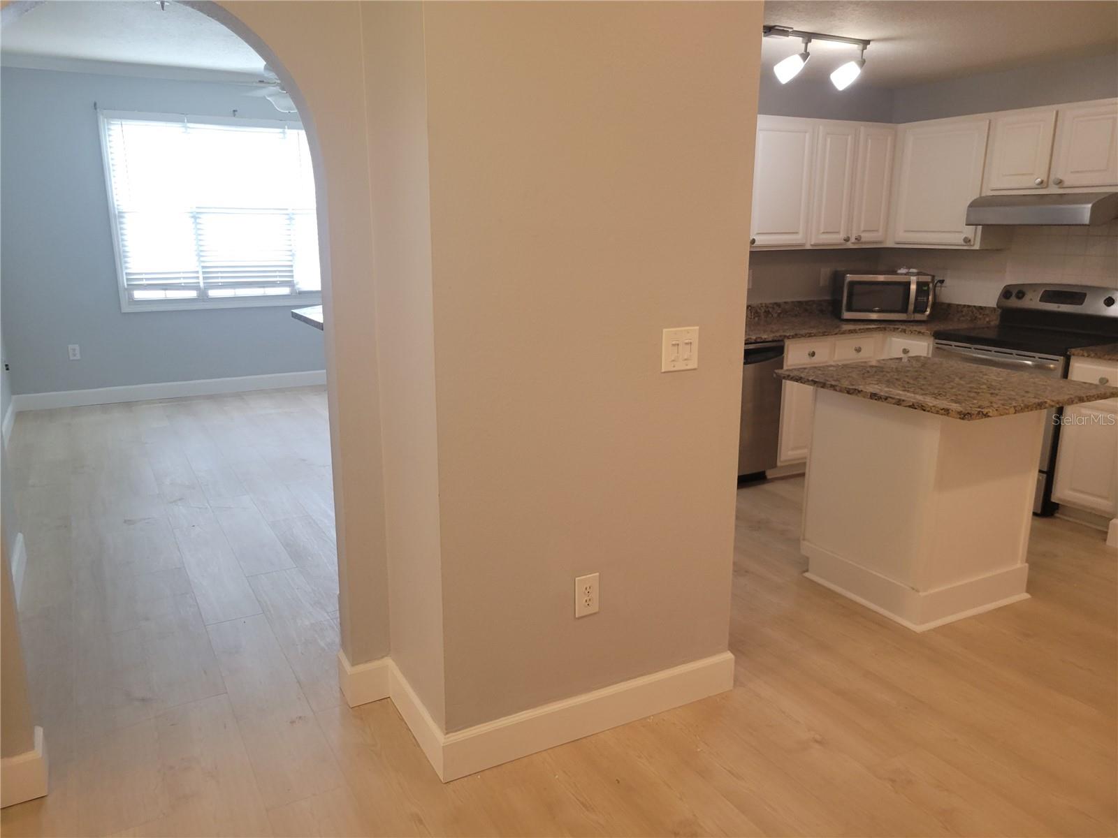 501 KNIGHTS RUN AVE #1113 — photo 6