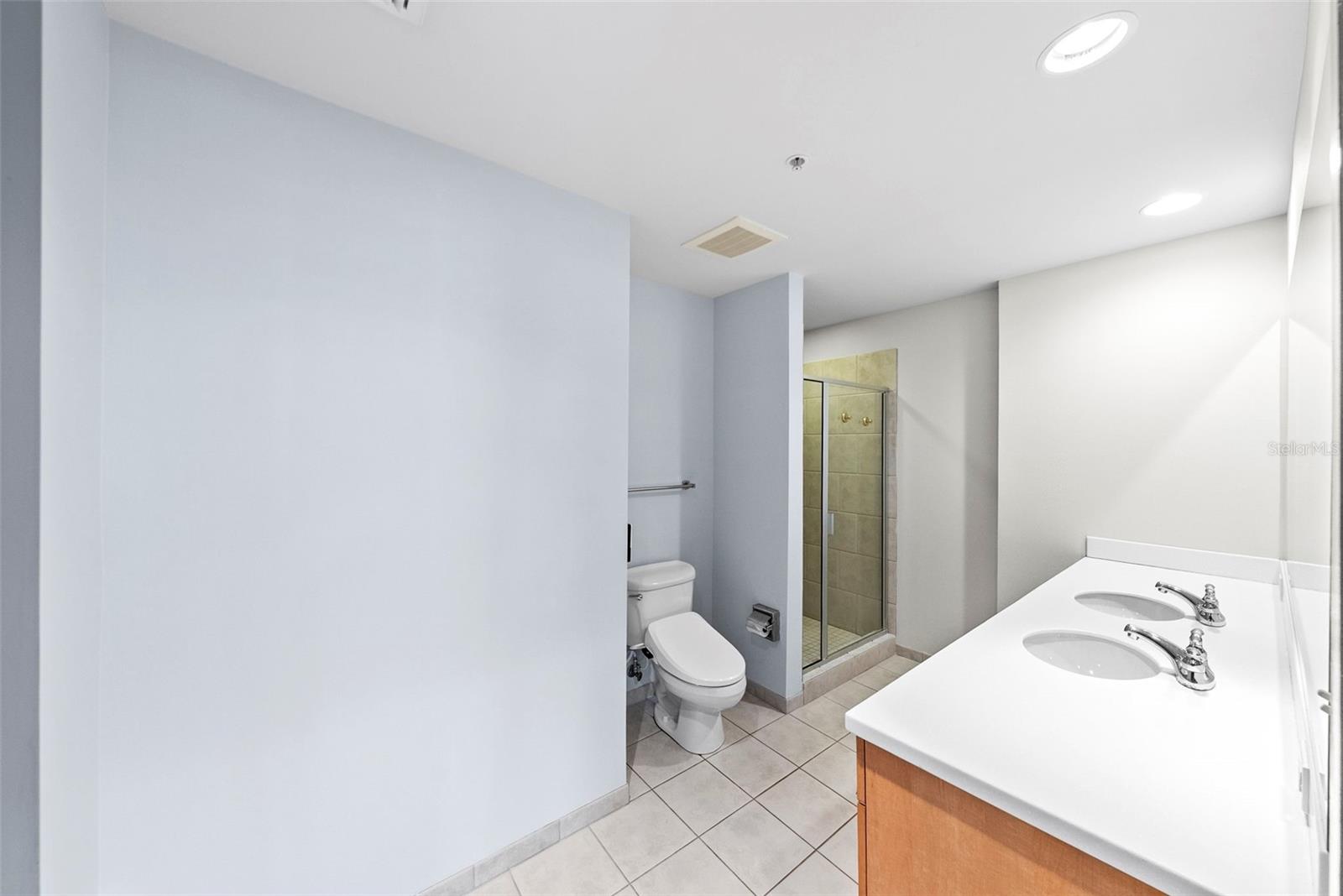1120 E KENNEDY BLVD #618 — photo 16