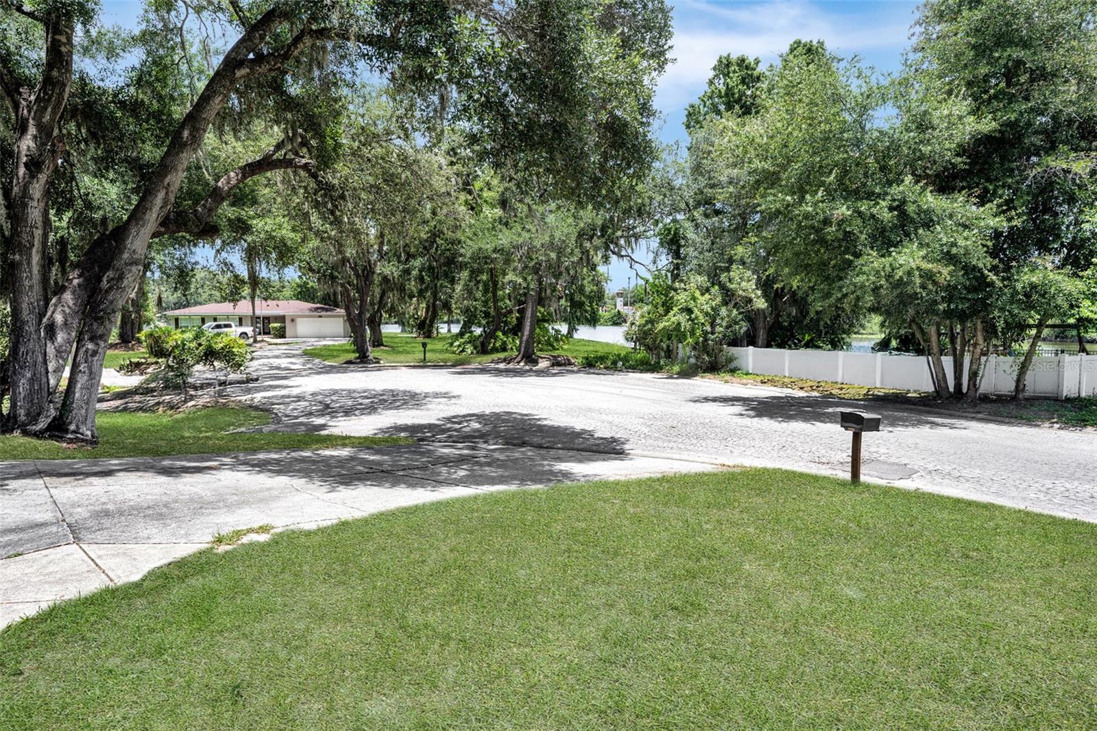 8020 TIERRA VERDE DR — photo 45