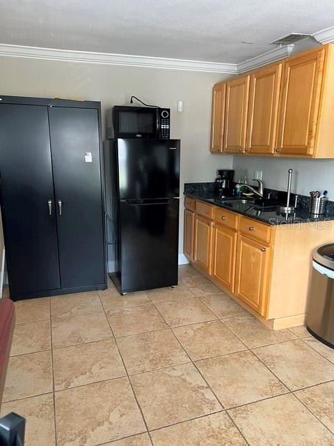 1202 N ARMENIA AVE — photo 24