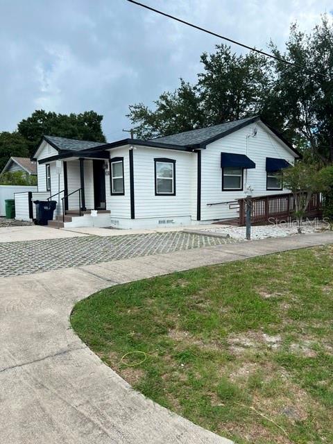 1202 N ARMENIA AVE — photo 4