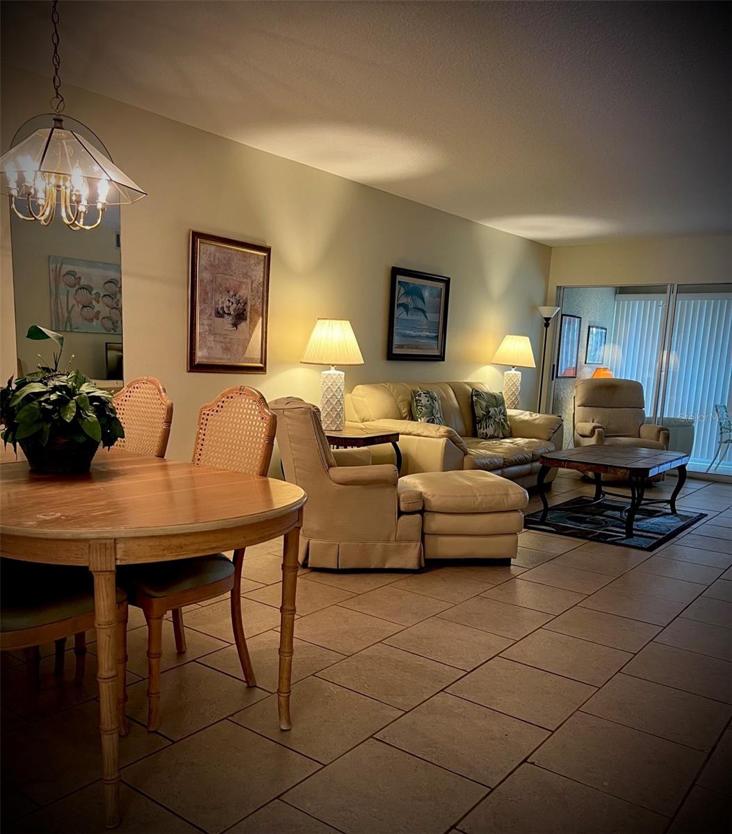 Home in SARASOTA — photo 4