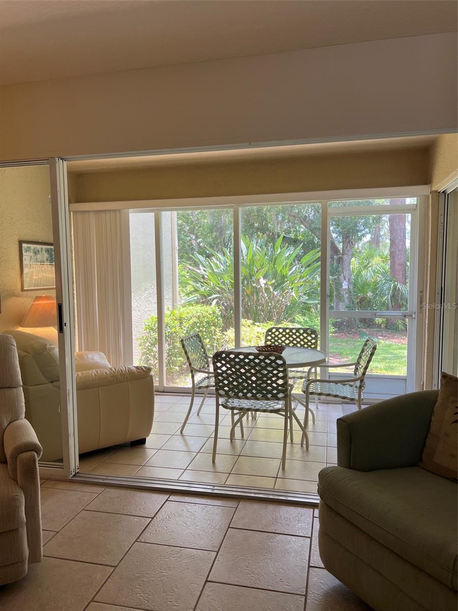 Home in SARASOTA — photo 12
