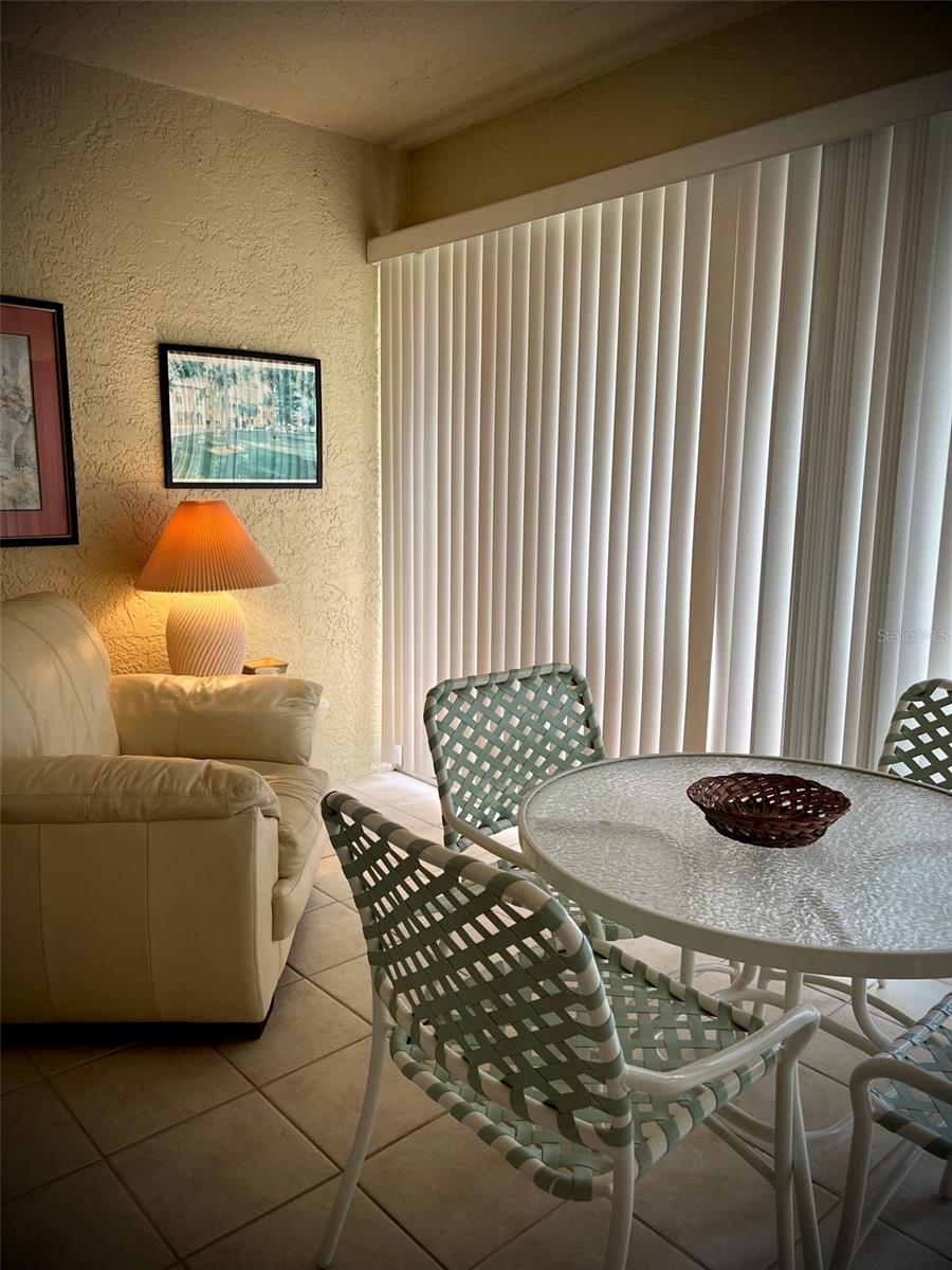 Home in SARASOTA — photo 3