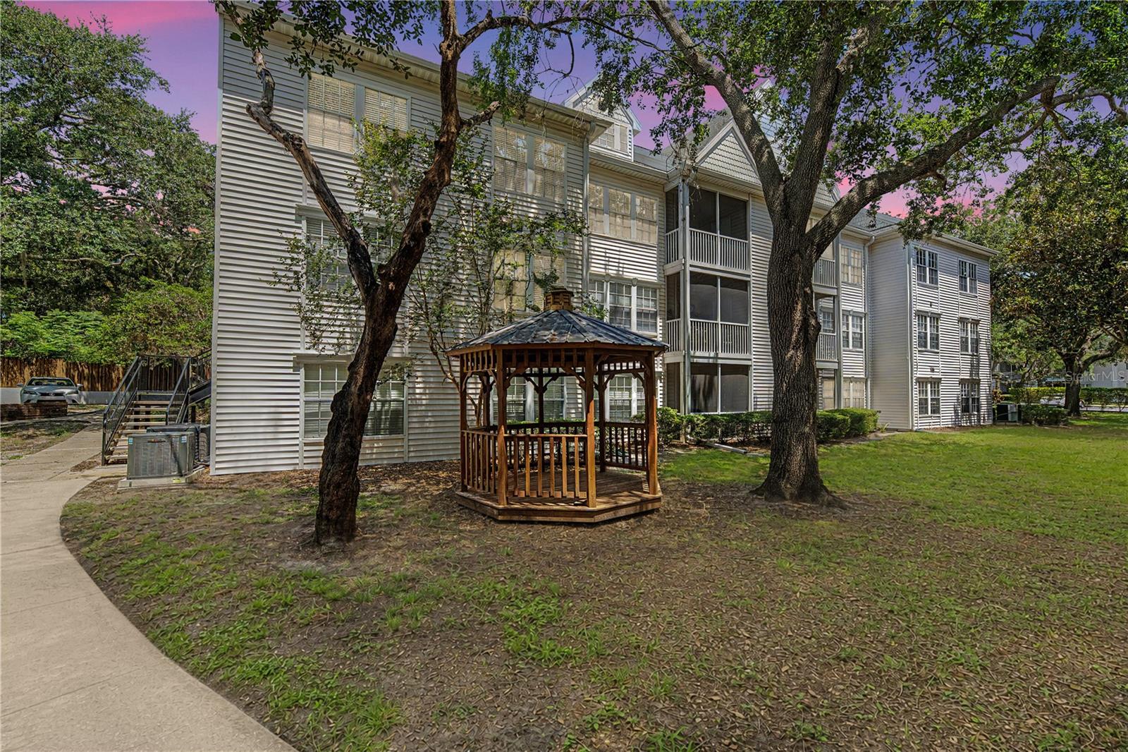 3266 HAVILAND CT #303 — photo 3