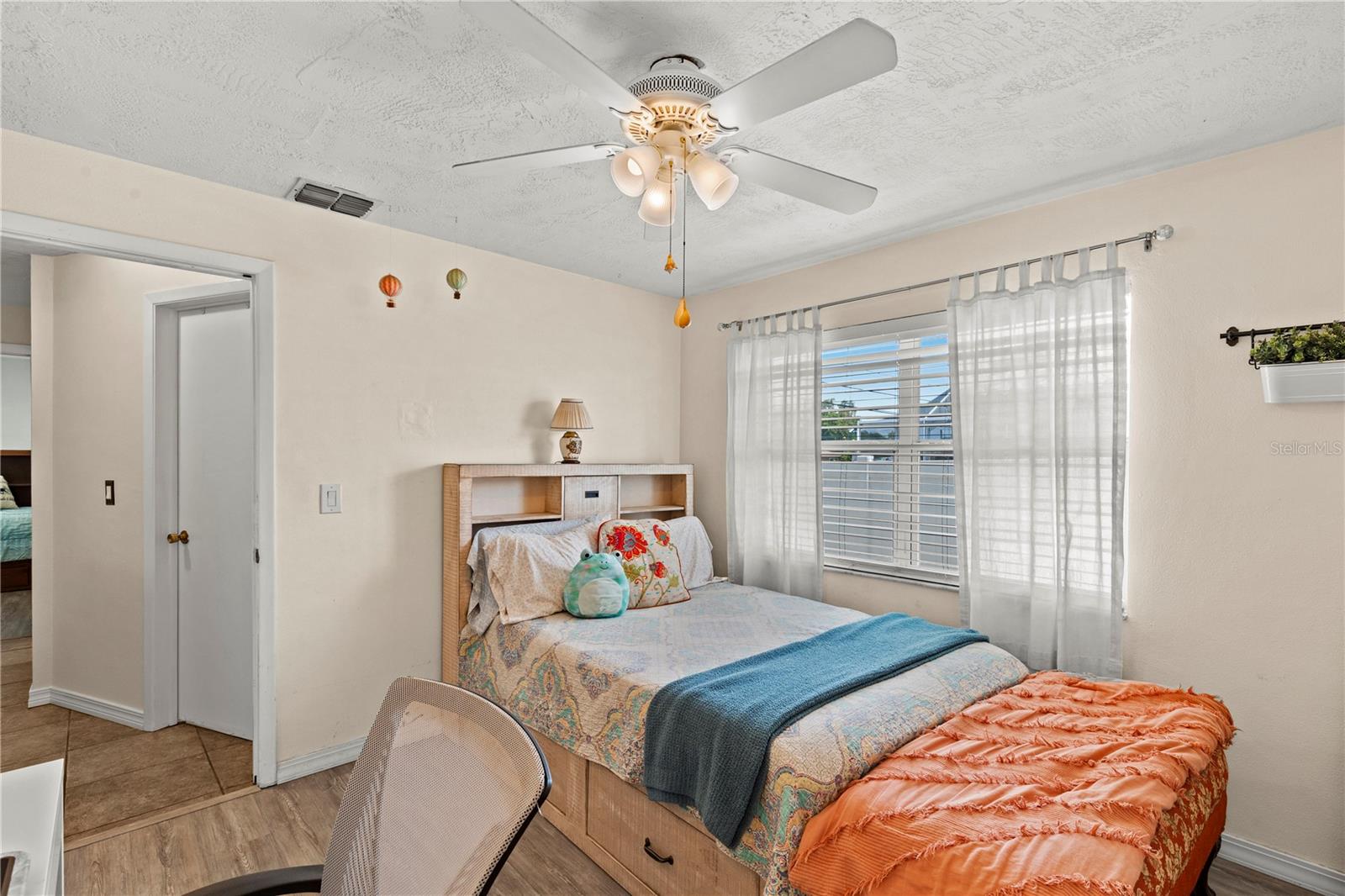 3153 CARLOS DR — photo 18