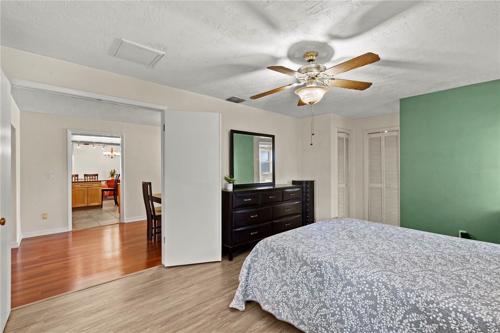 3153 CARLOS DR — photo 26