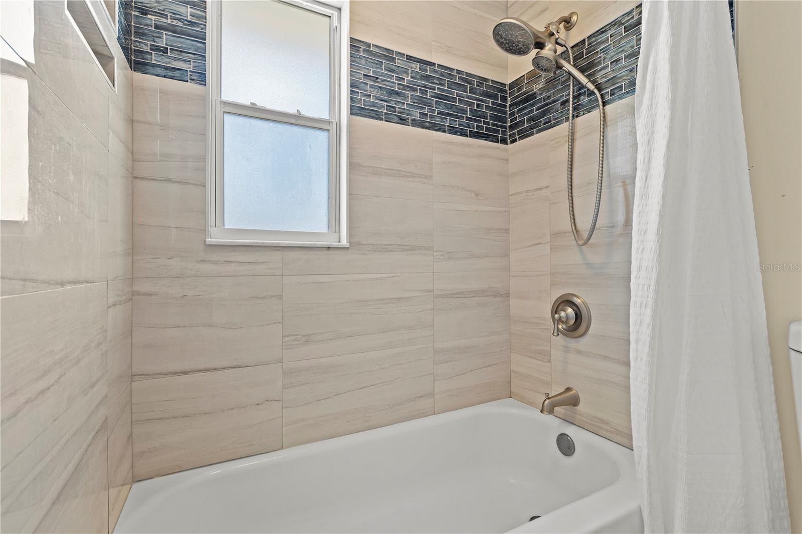 3153 CARLOS DR — photo 22