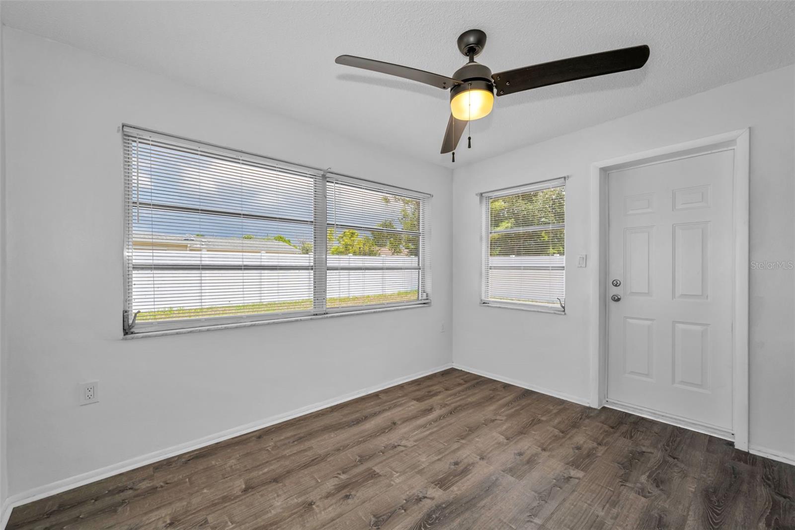 8053 DEDHAM DR — photo 19