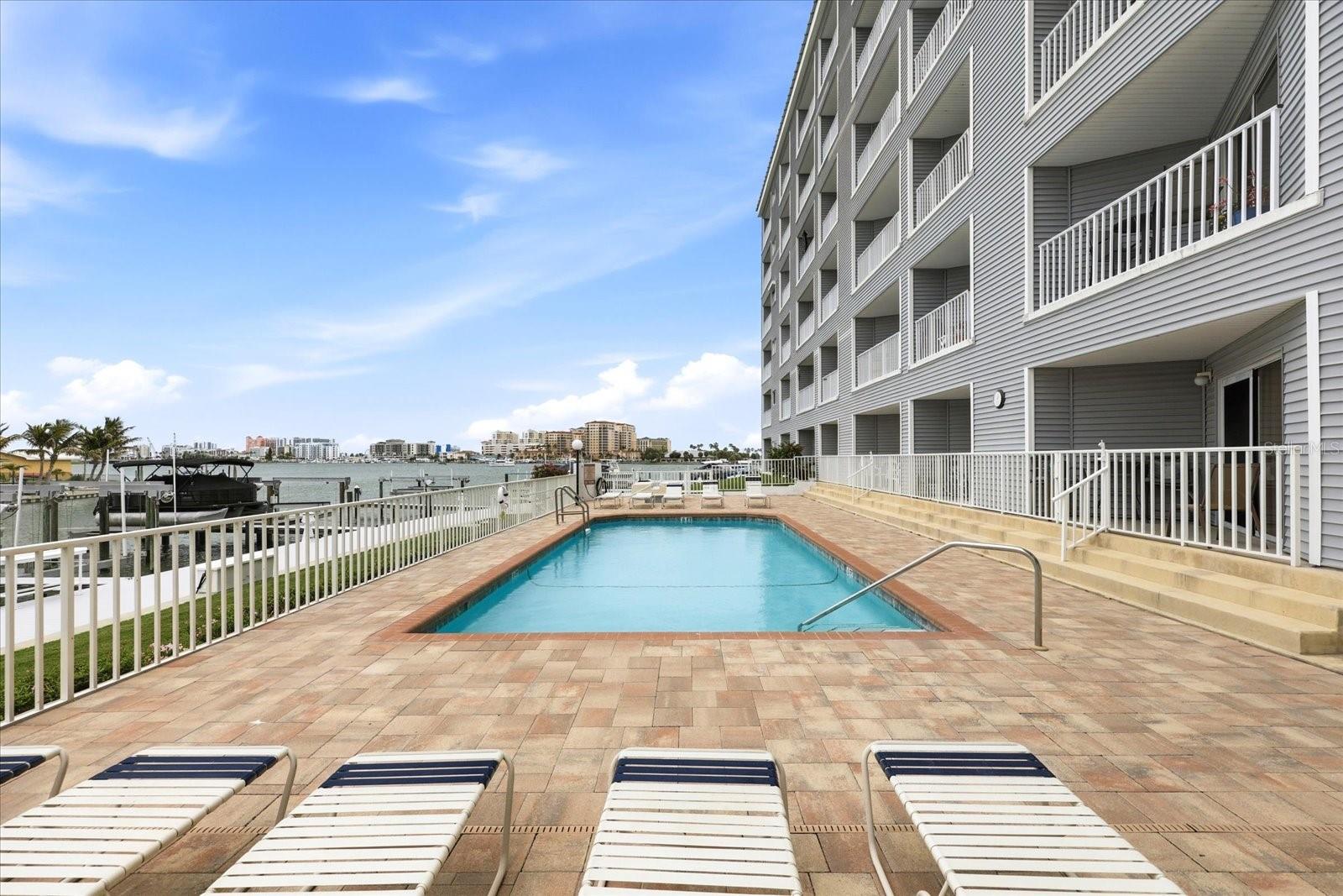 610 ISLAND WAY #201 — photo 31