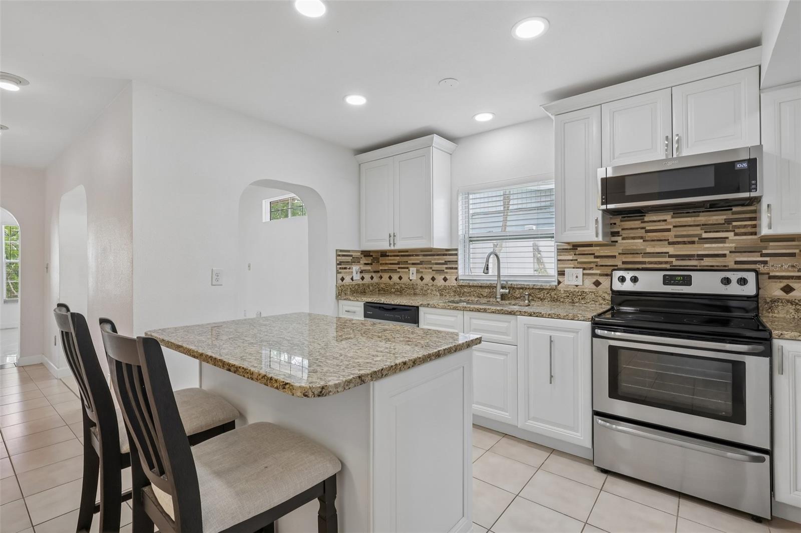 9680 PARK LAKE DR N — photo 15