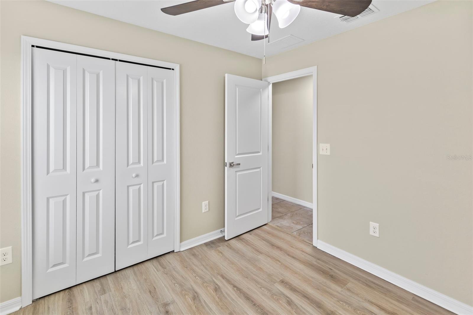 10633 STANDING STONE DR — photo 9