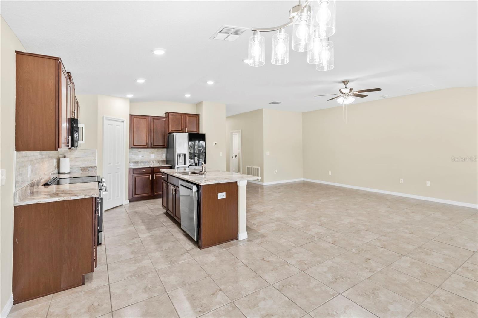 10633 STANDING STONE DR — photo 13