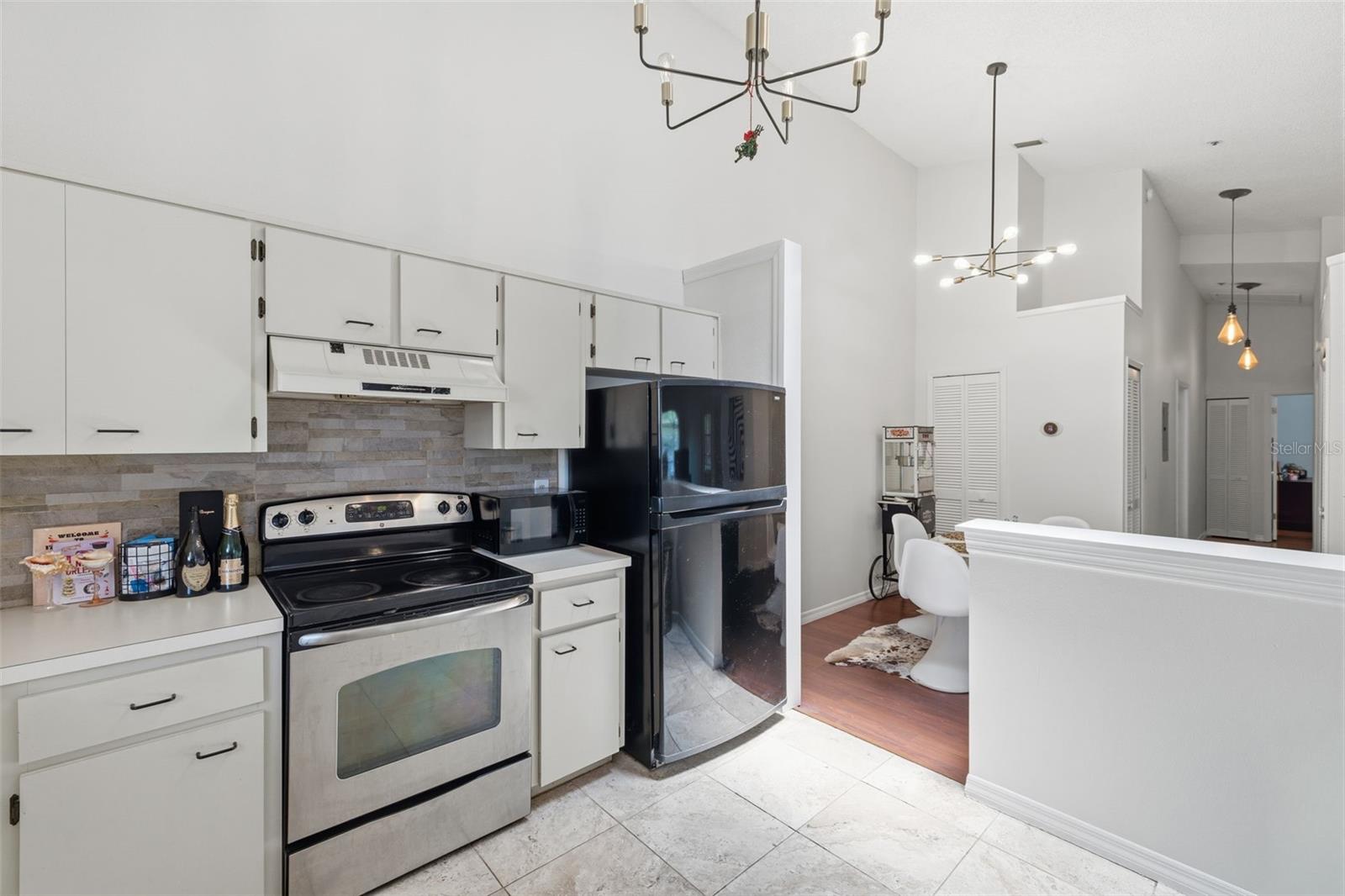11844 SKYLAKE PL — photo 9