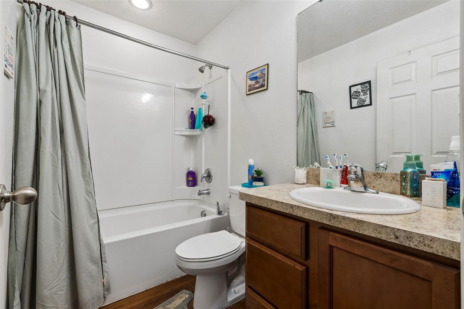 14217 ALISTAR MANOR DR — photo 32