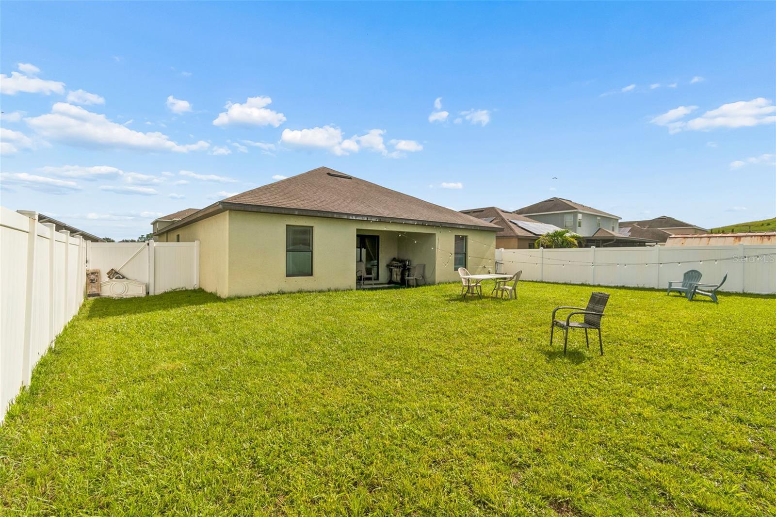 14217 ALISTAR MANOR DR — photo 37
