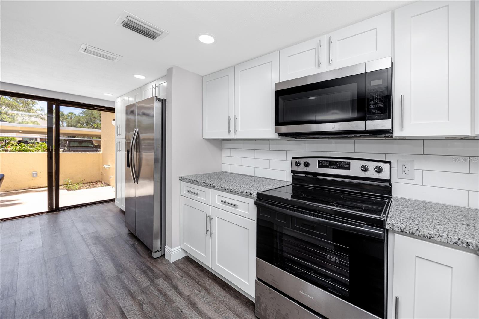 7510 SUNSHINE SKYWAY LN S #P4 — photo 17