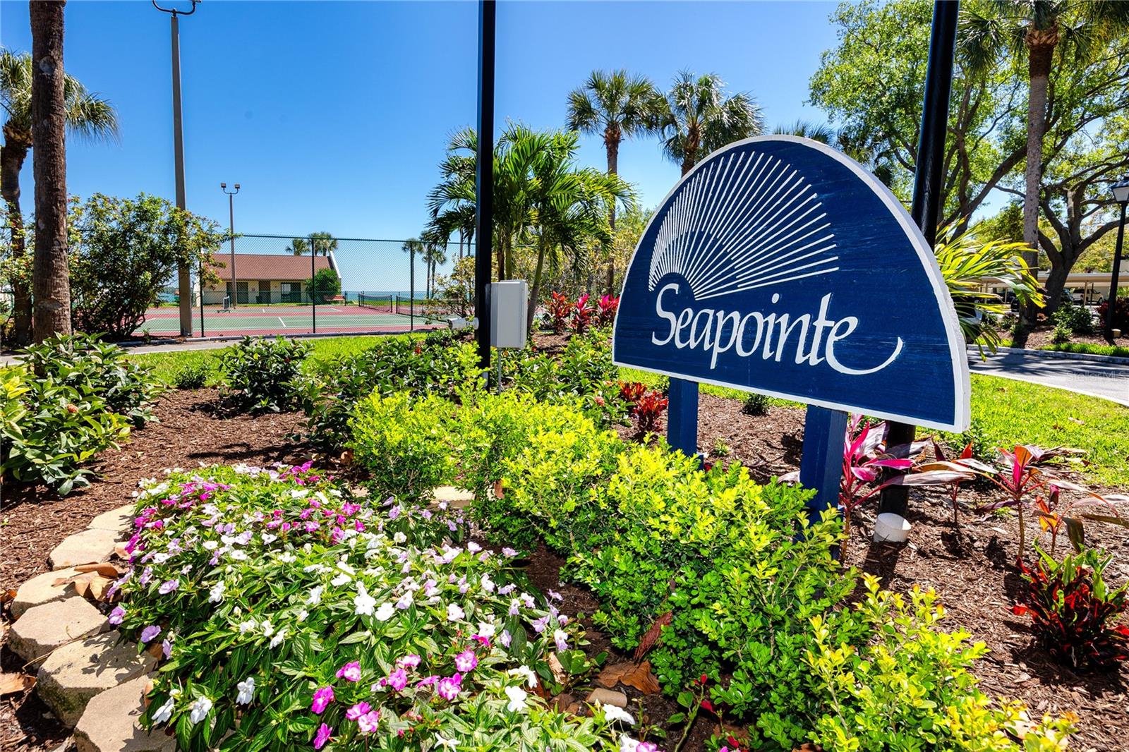 7510 SUNSHINE SKYWAY LN S #P4 — photo 46