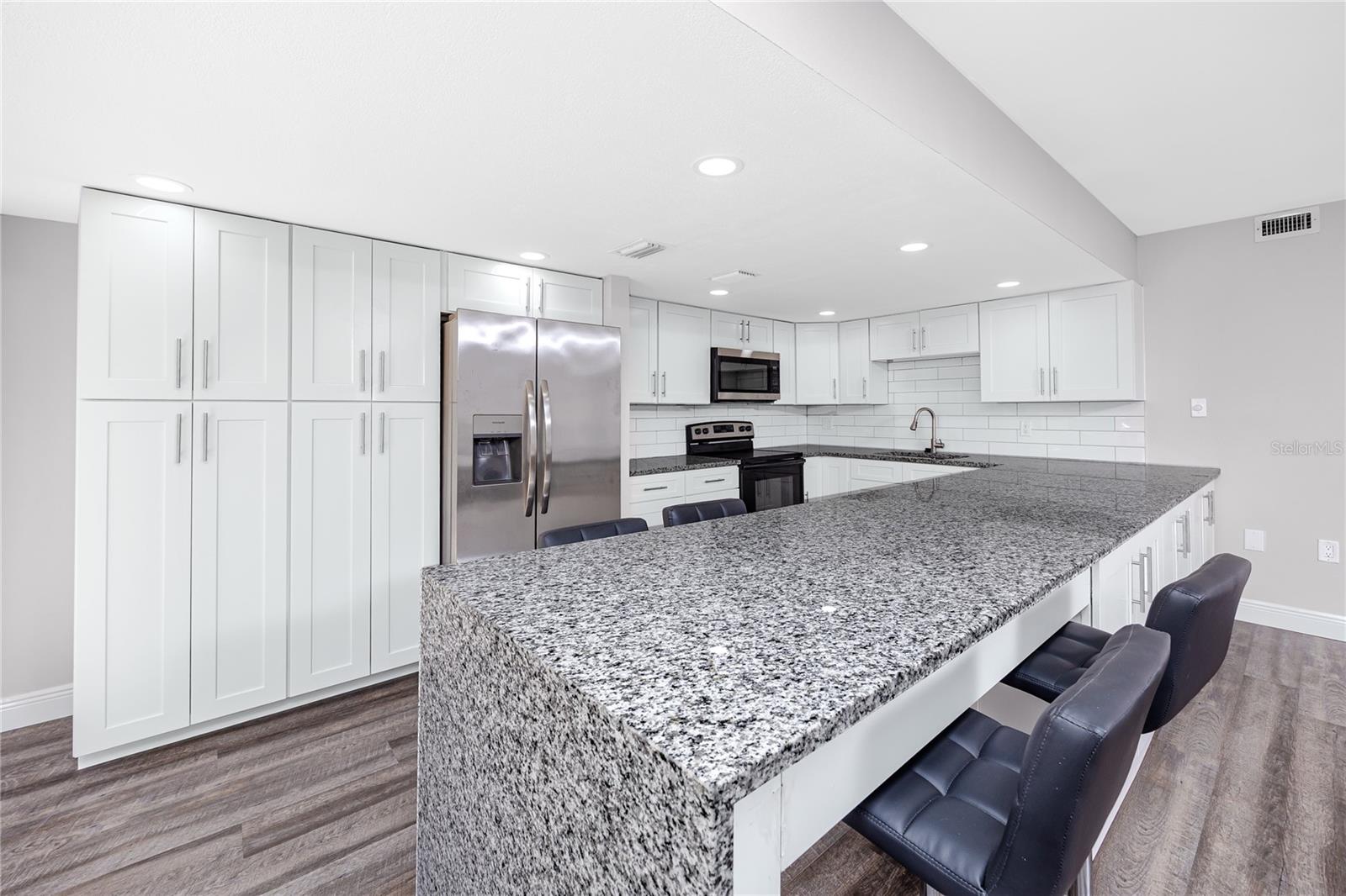 7510 SUNSHINE SKYWAY LN S #P4 — photo 16