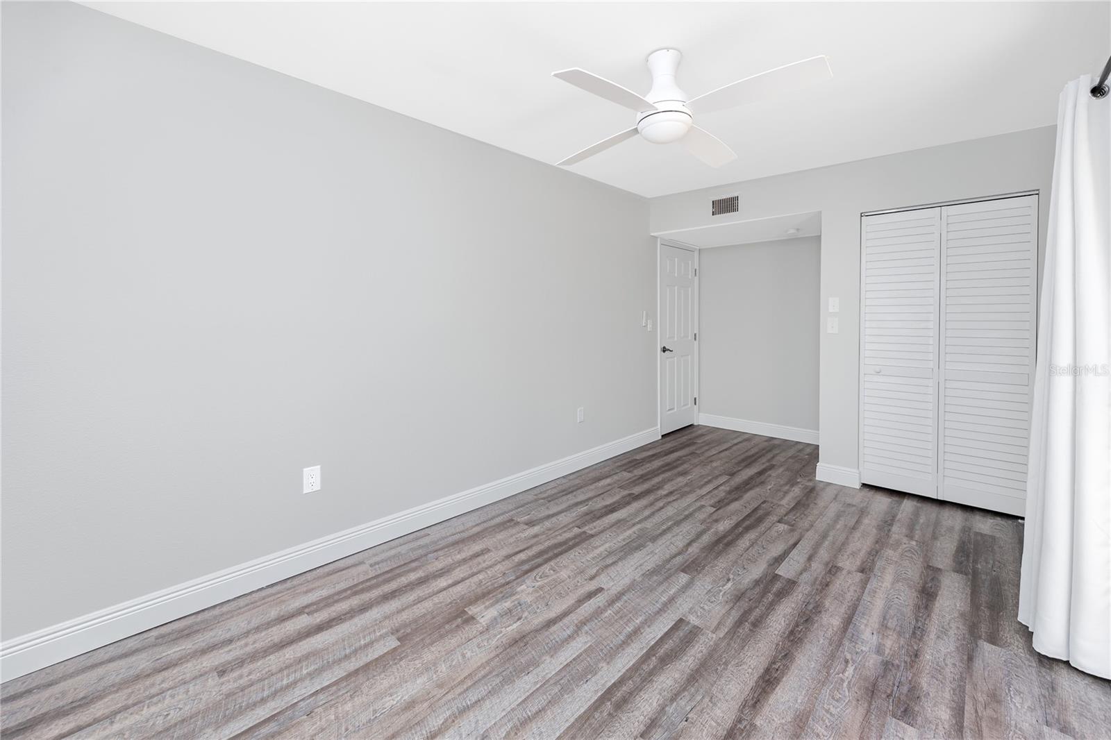 7510 SUNSHINE SKYWAY LN S #P4 — photo 34