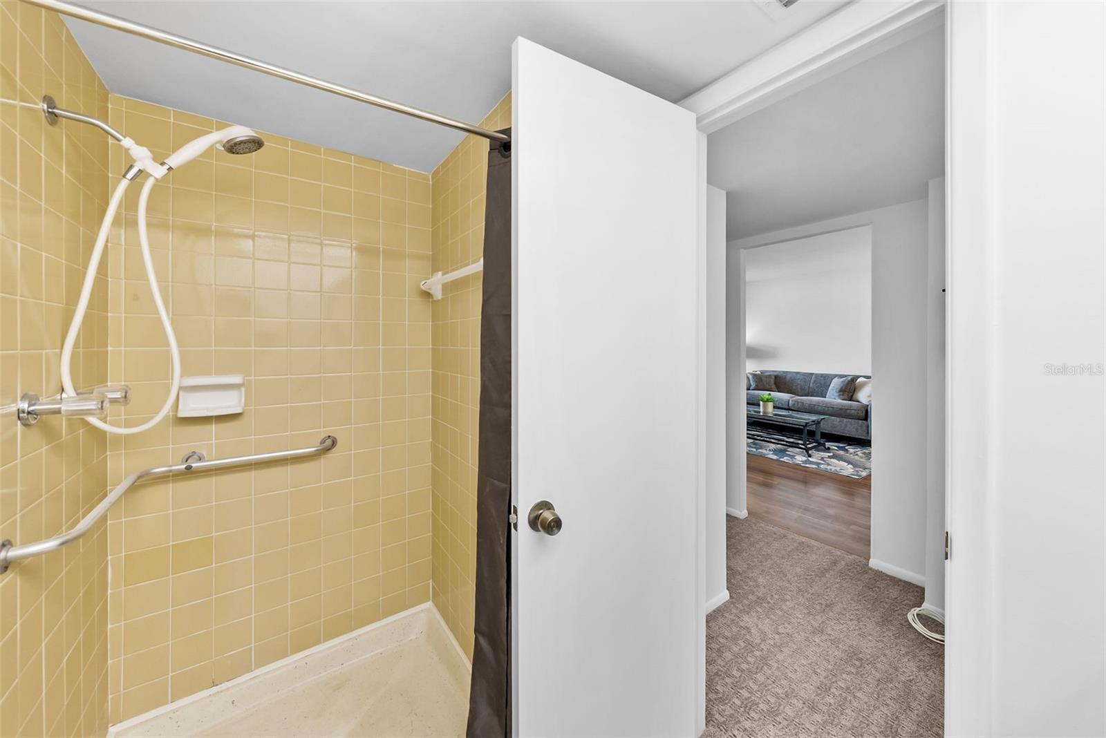 5095 BAY ST NE #114 — photo 25