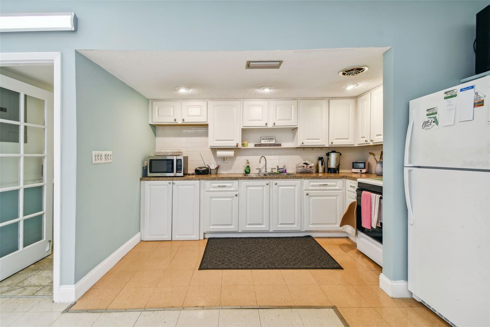 5095 BAY ST NE #114 — photo 36
